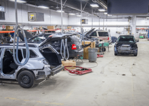 Read more about the article Collision Shops: Your Guide to Finding the Best Repair Services